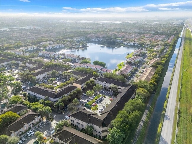 Building Photo - 5670 NW 116th Ave