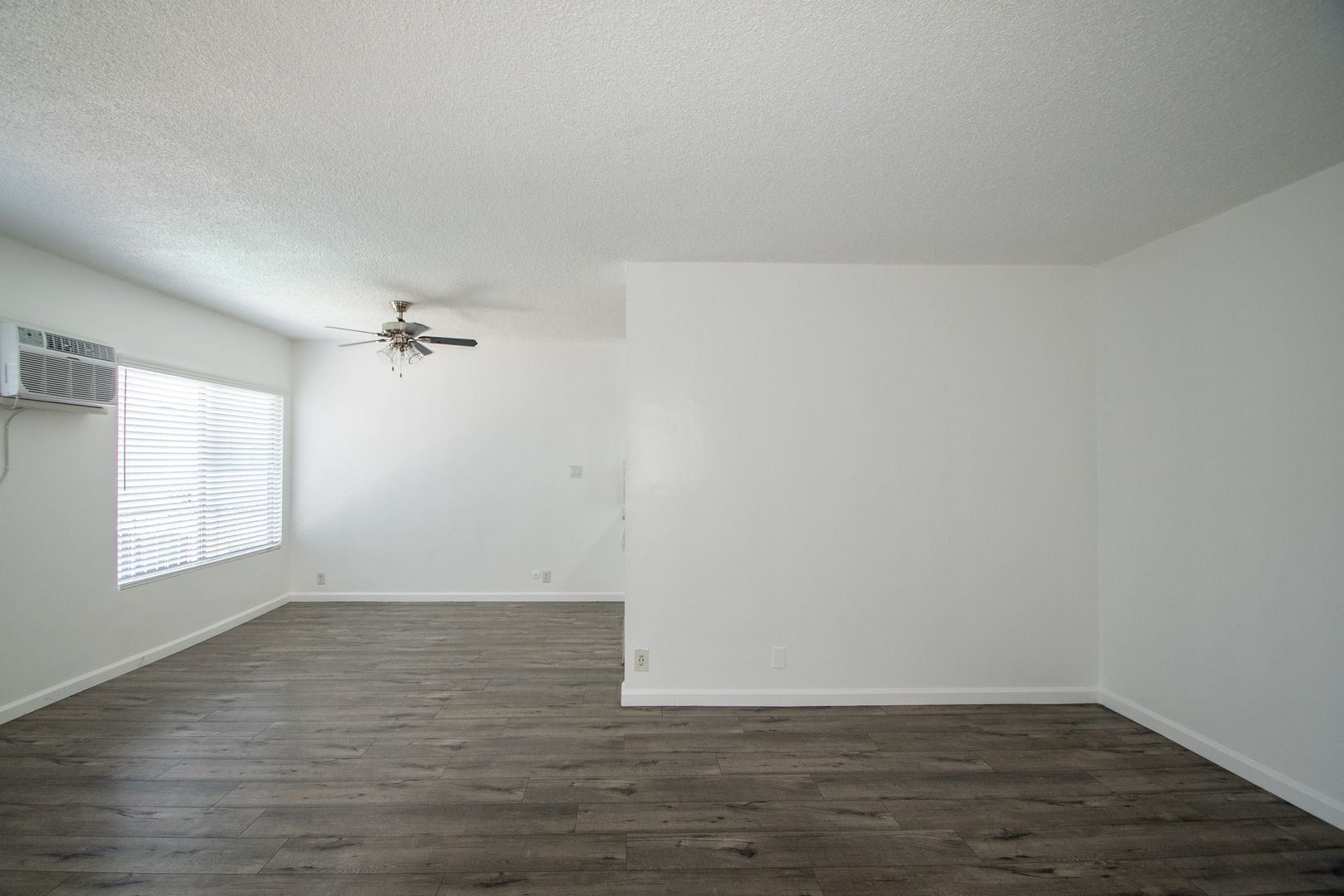 Building Photo - 12050 Tiara St