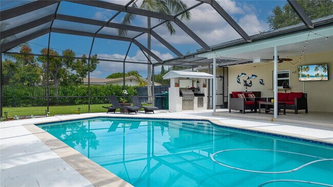 Building Photo - 7940 SW 139th Ter