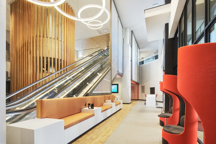 Courtland Towers 1200 N Veitch St Arlington VA 22201 Apartment Finder