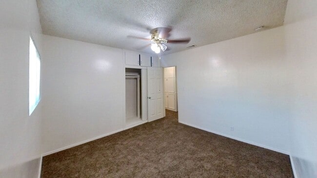 Building Photo - 1804 Capri Ave