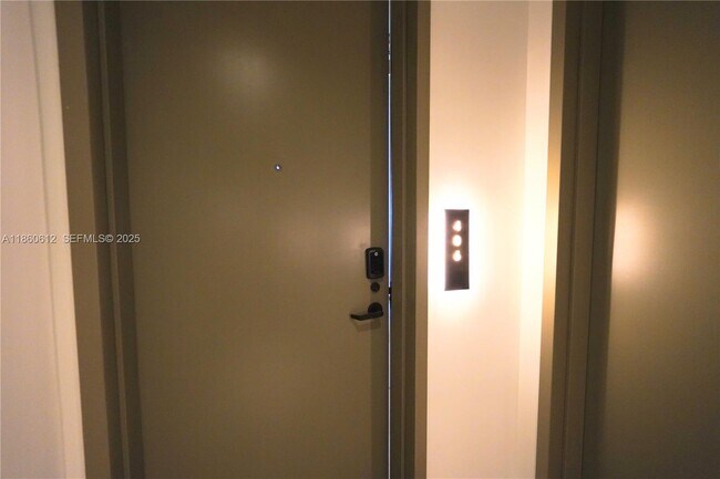 Building Photo - 7920 NE 2nd Ave