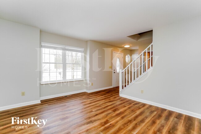 Building Photo - 7809 Astra Cir