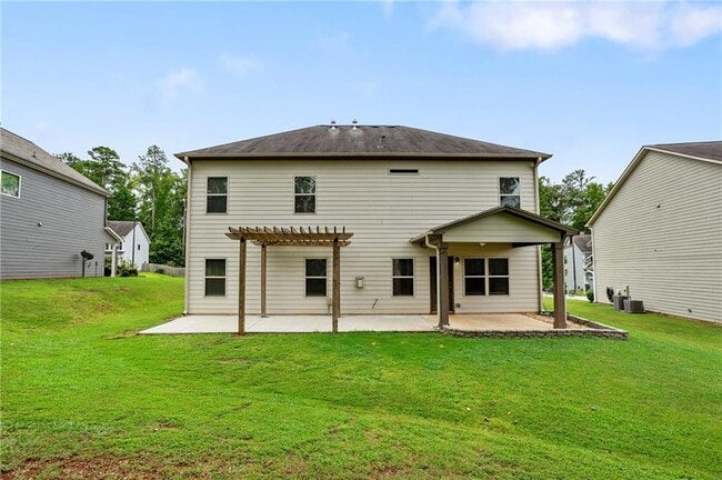 Building Photo - 256 Berkleigh Trails Dr