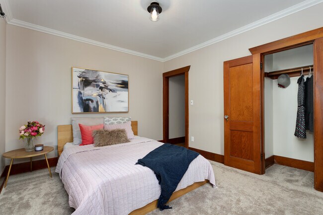 Building Photo - 3819 S G St