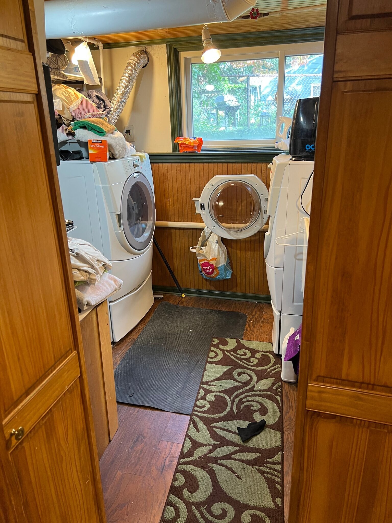 Building Photo - 903 E Lincoln Ave