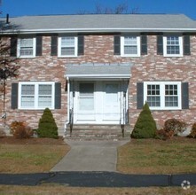 Building Photo - 12 Clough Rd