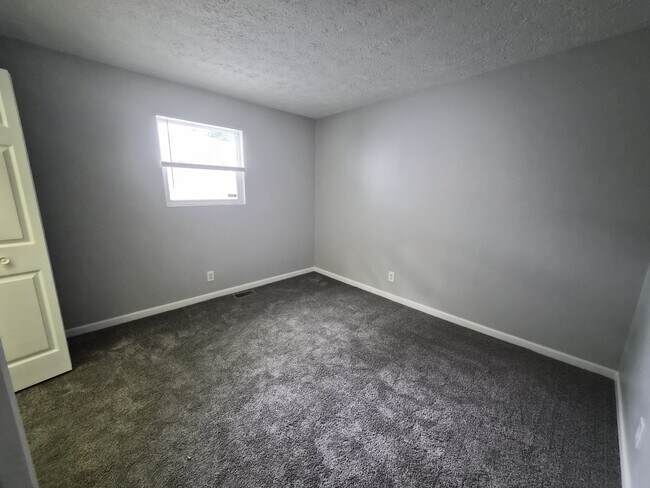 Building Photo - 4708 Payton Ave