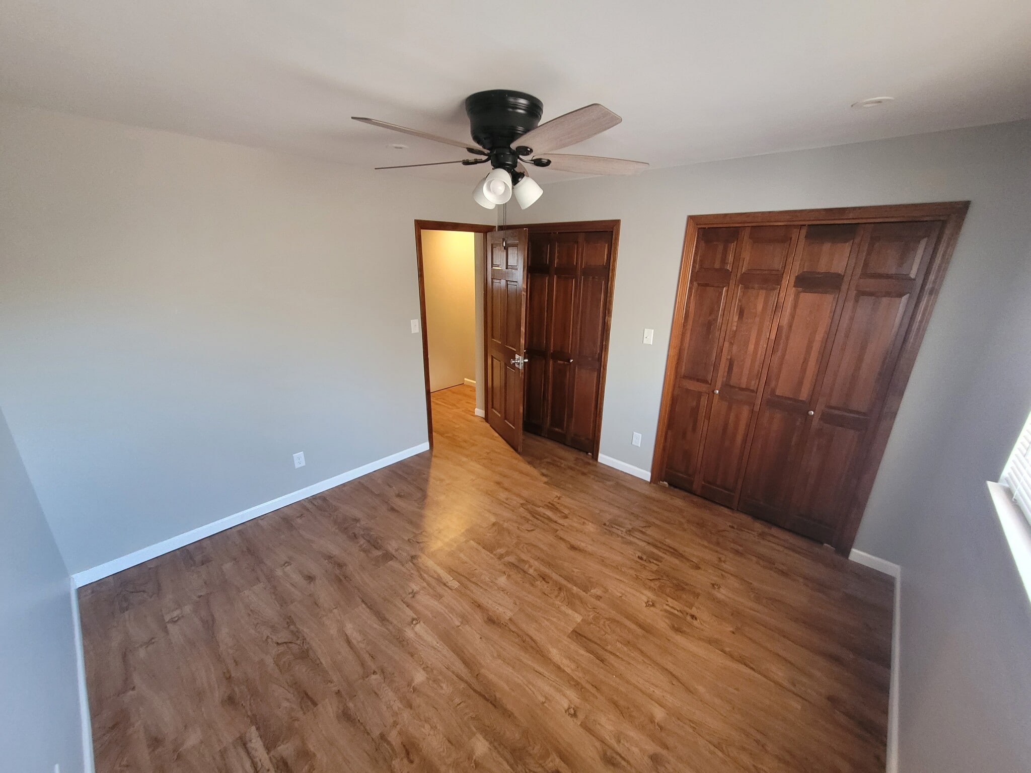 Mstr Brm His/Hers Closet - 10 Rolling Pines Dr