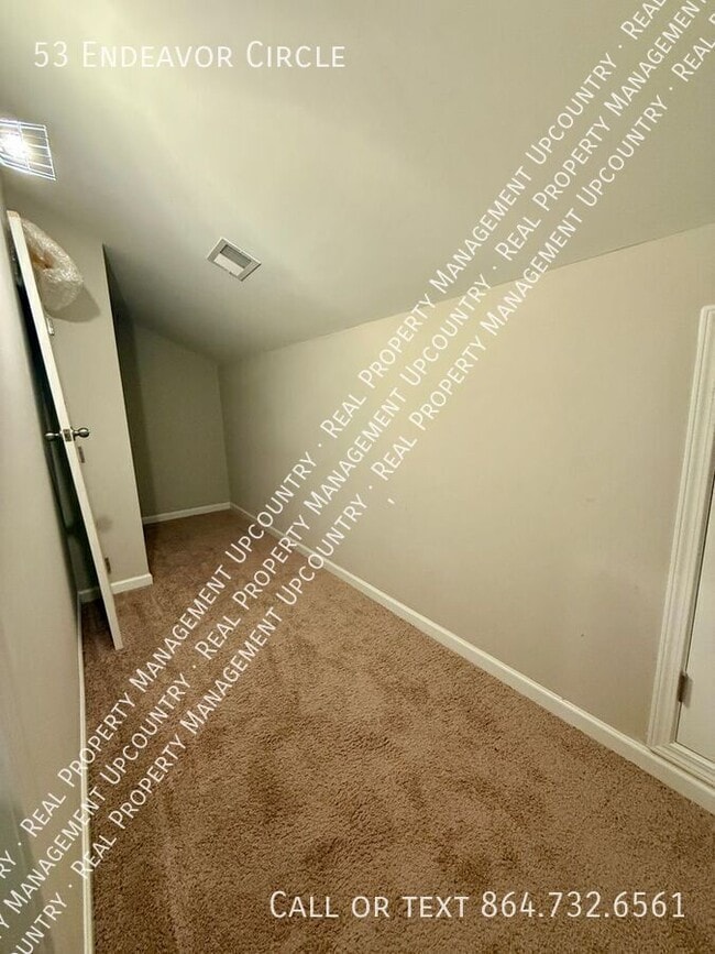 Building Photo - 53 Endeavor Cir
