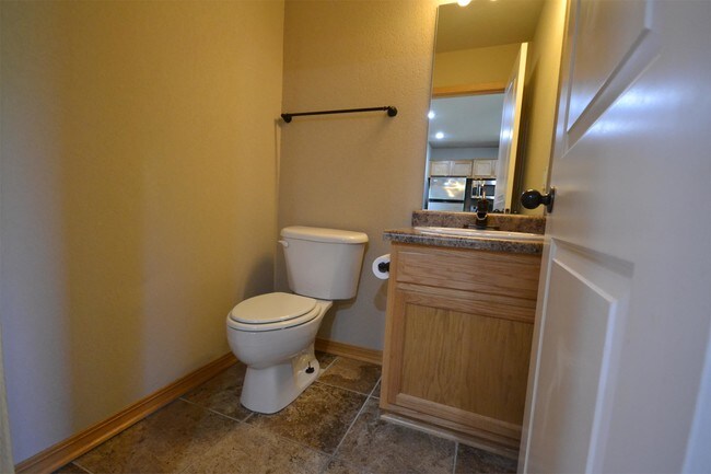 Building Photo - 2848 W Redstone Dr