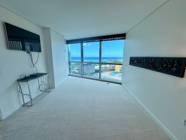 Building Photo - 2 bedroom unit w/ ocean views at Koolani!