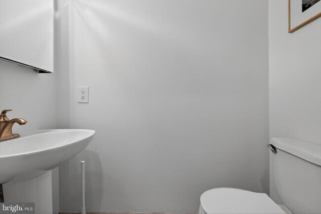 Building Photo - 12016 Taliesin Pl