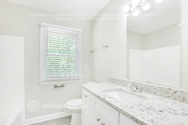 Building Photo - 542 Allana Ct