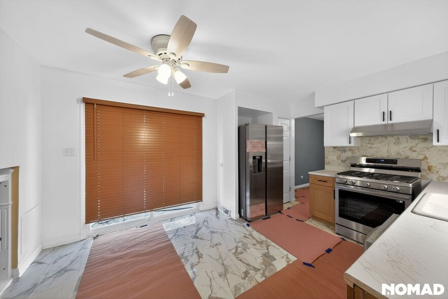 Building Photo - 479 164th St