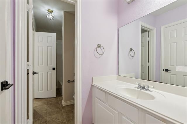 Building Photo - 5312 Ridgeson Dr