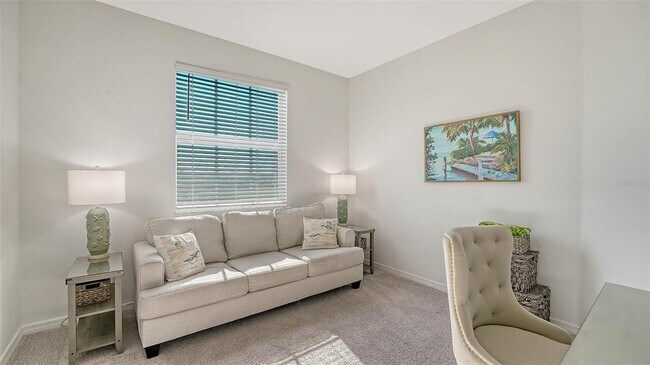 Building Photo - 12180 Wellen Golf St