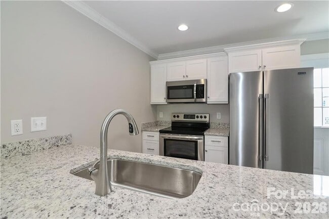 Building Photo - 3971 Newhall Dr NW