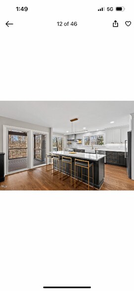 Building Photo - 2107 Markham Dr