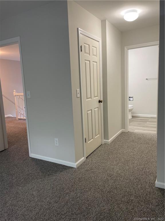 Building Photo - 16 Hawley Glen