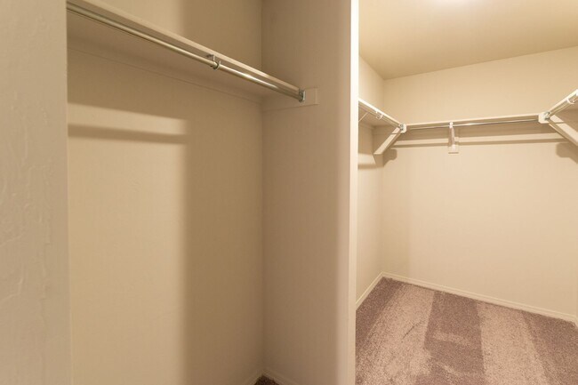 Building Photo - BRAND NEW! 4 Bed 2 Bath Home in Newcastle!