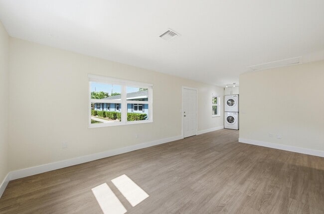 Building Photo - 355 Wickline Blvd