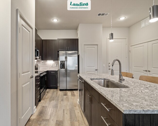 Building Photo - 13505 Inwood Rd