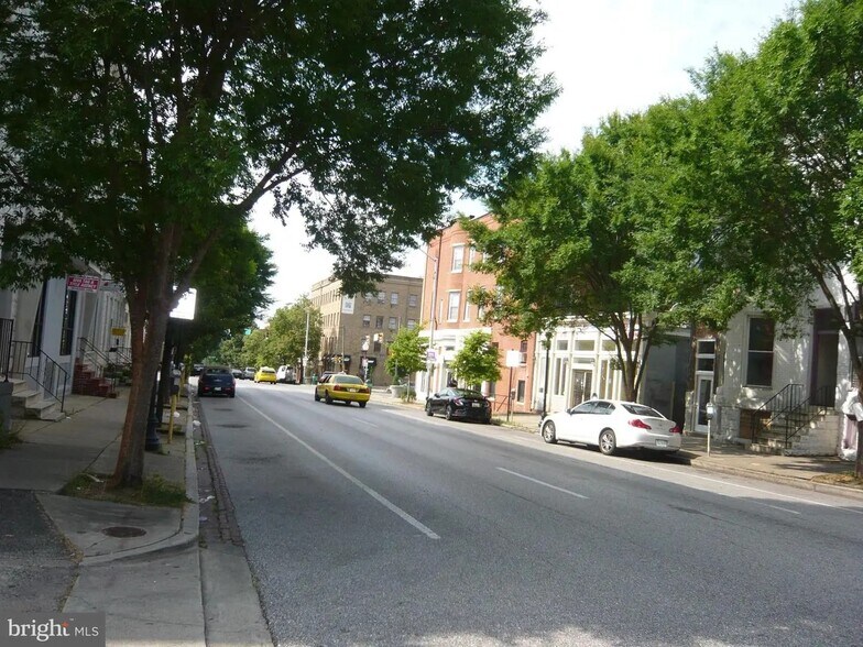 Building Photo - 2517 Saint Paul St