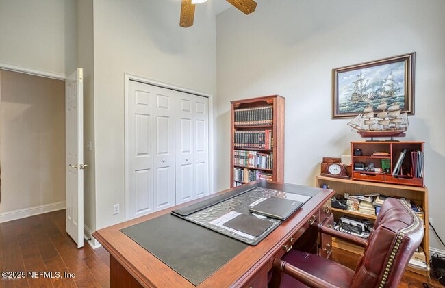 Building Photo - 8205 Bay Tree Ln