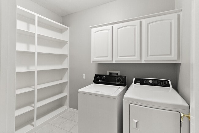 Building Photo - 42 Vista Cove Dr