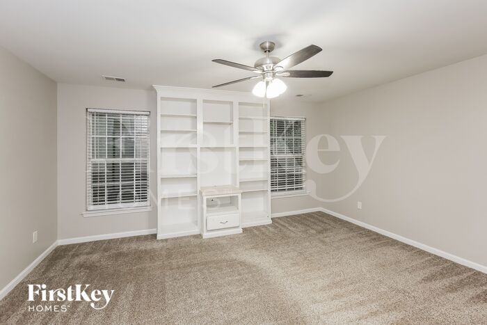 Building Photo - 4343 Crestline Ln