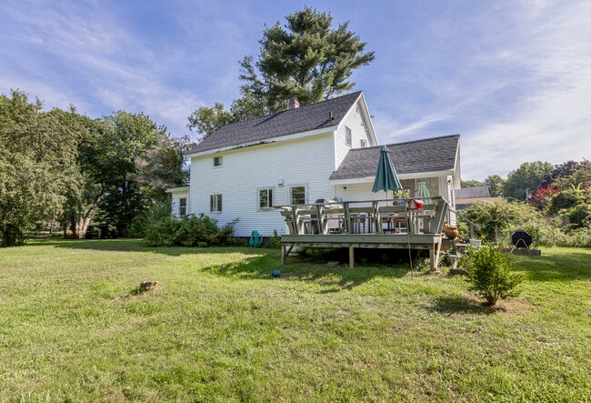 Building Photo - 276 Fowler Rd