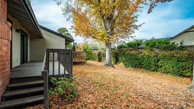 Building Photo - 156 Vineyard Cir