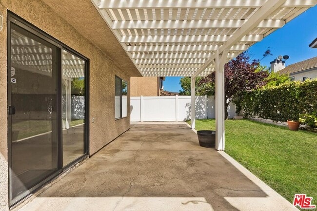 Building Photo - 26816 Cactus Trail