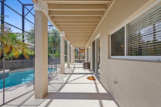 Building Photo - 15412 Grand Haven Dr