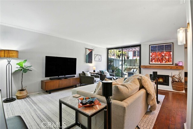 Primary Photo - 8828 Pershing Dr
