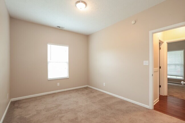Building Photo - 8127 Wichita Hill Dr