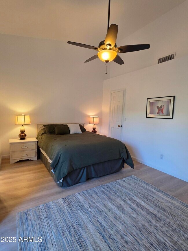 Building Photo - 11011 N 92nd St