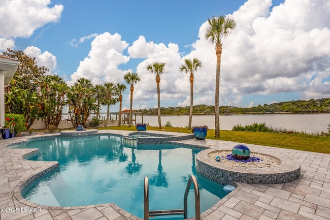 Building Photo - 3548 John Anderson Dr