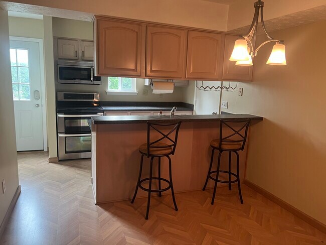 Primary Photo - 616 Eastbrooke Ln