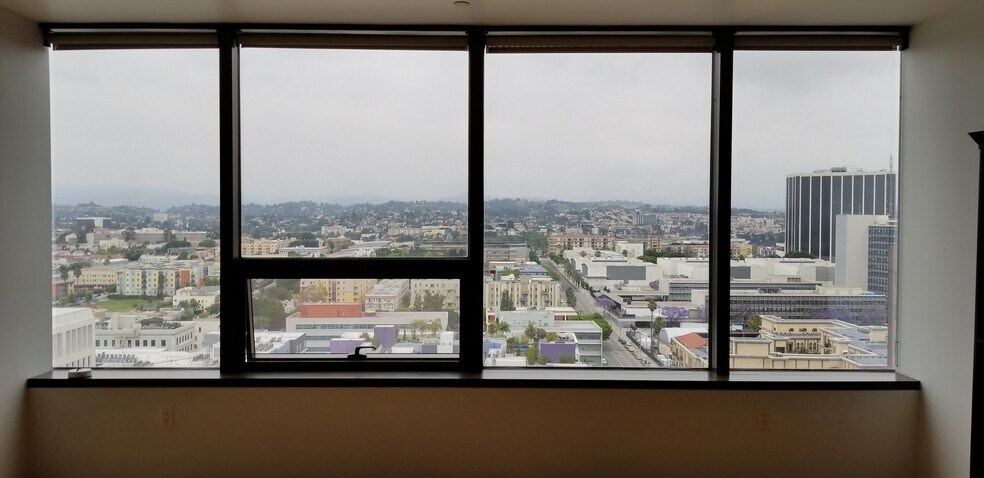 Building Photo - 1100 Wilshire Blvd