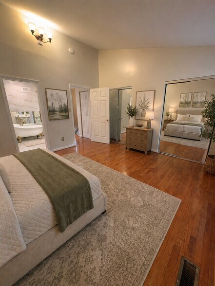 Building Photo - 2058 Stargrass Ct