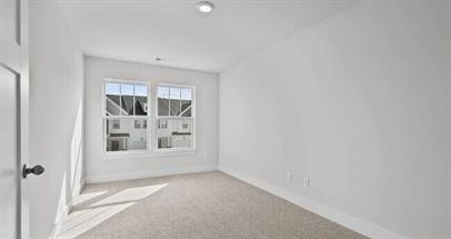 Building Photo - 100 Marston Ln