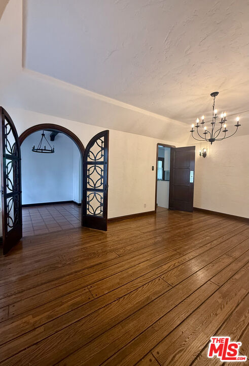 Building Photo - 6450 Drexel Ave