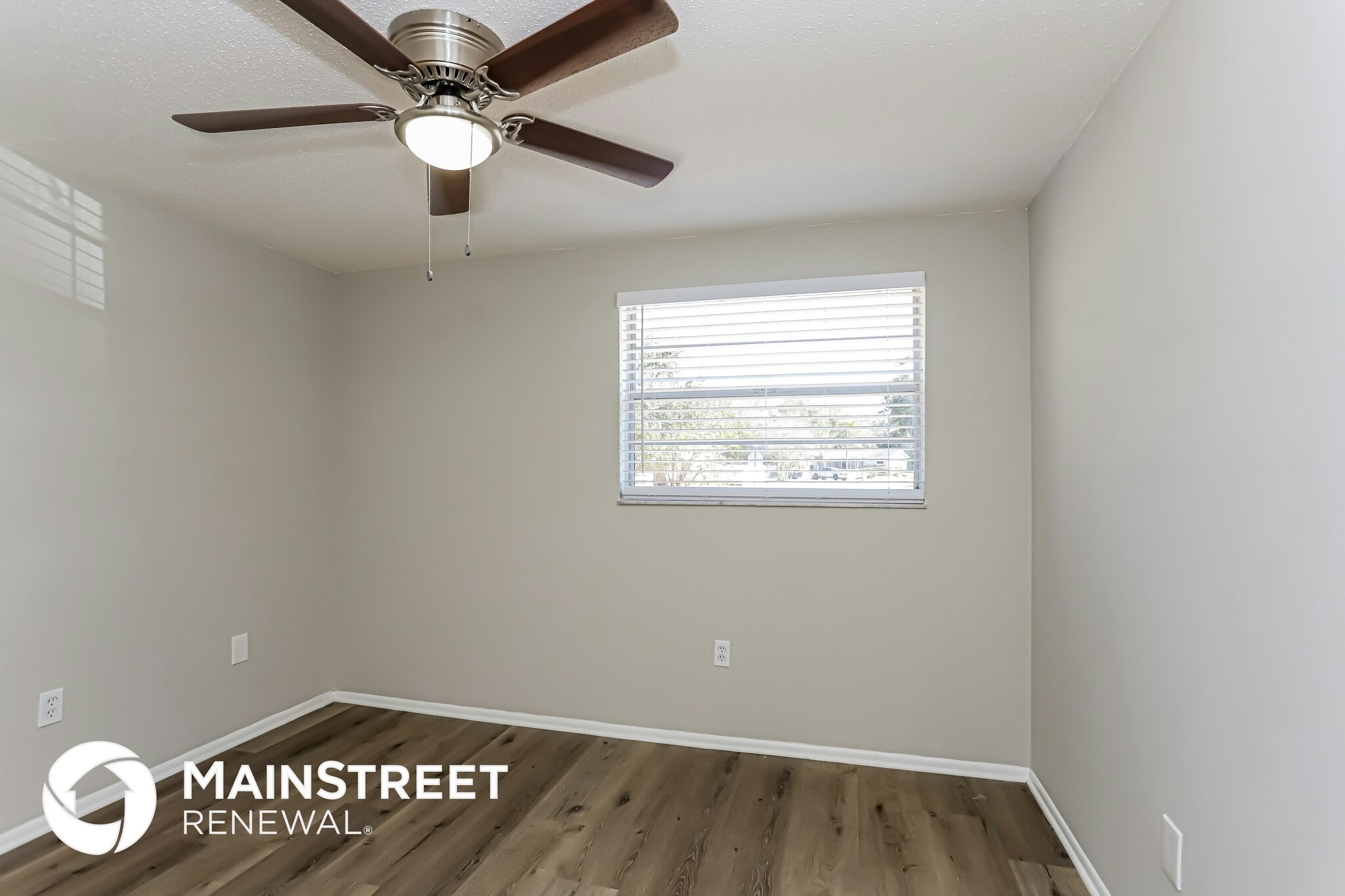 Building Photo - 1132 Hollywood Ave