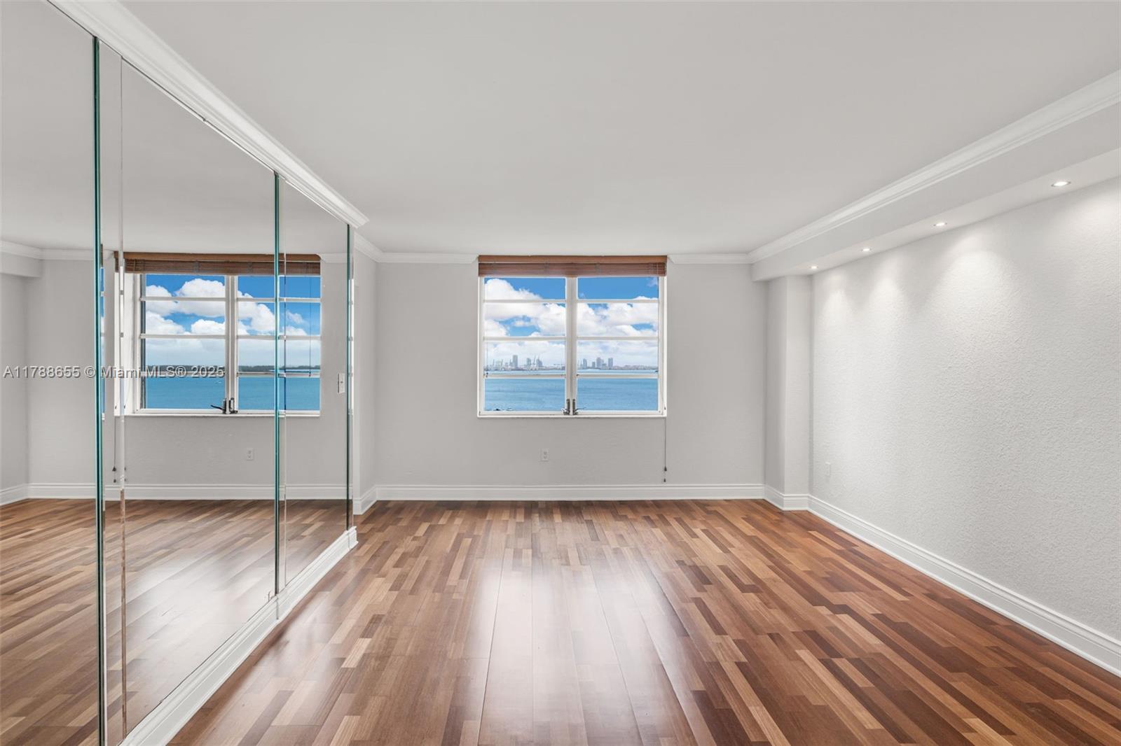 Building Photo - 2333 Brickell Ave