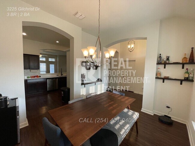 Building Photo - Charming 3/2 bedroom home Located in Lorena