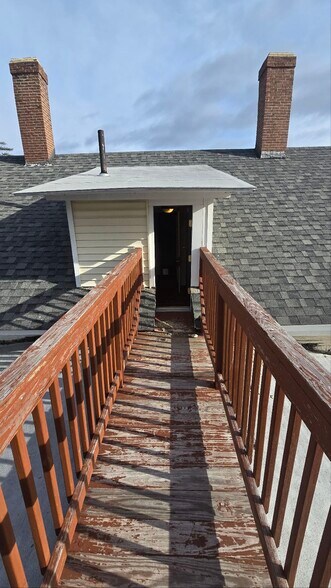 Building Photo - 27 Union St