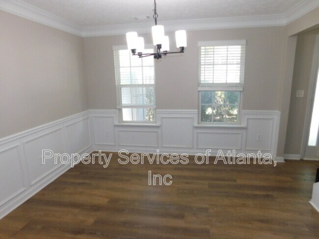 Building Photo - 1834 Stephens Pond View