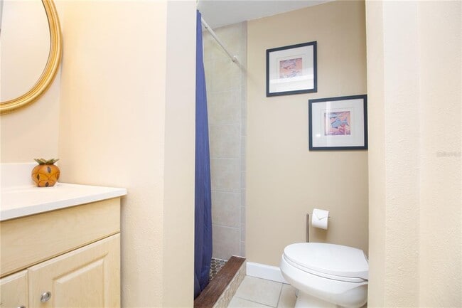 Building Photo - 4333 Newbury Dr